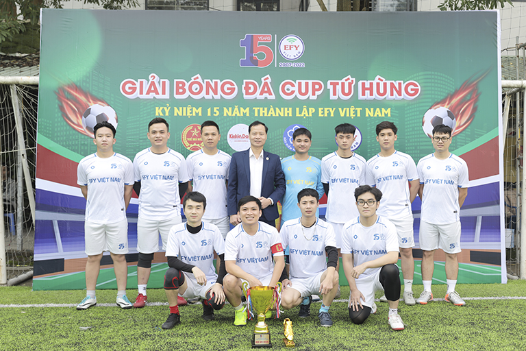 giai-bong-da-cup-tu-hung-efy-cup-2022