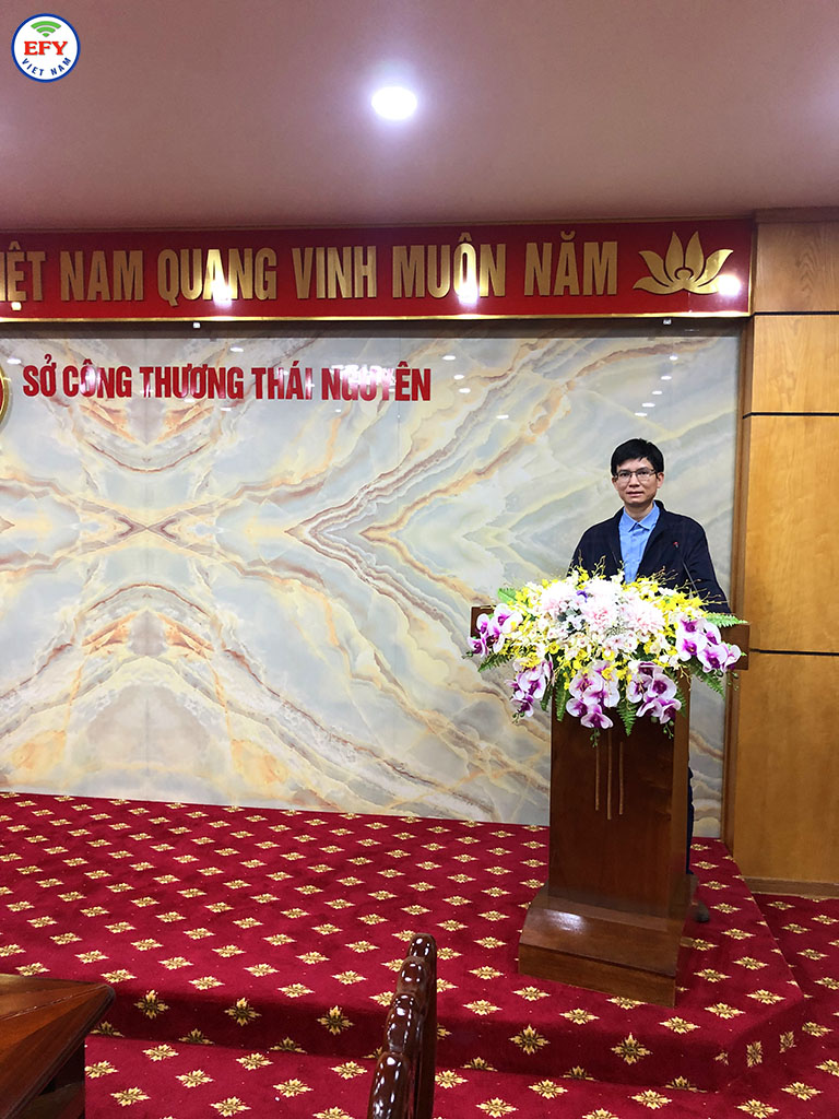 Ông Nguyễn Duy Hiếu - Giám đốc Công nghệ 2 – Công ty EFY Việt Nam giới thiệu về dự án