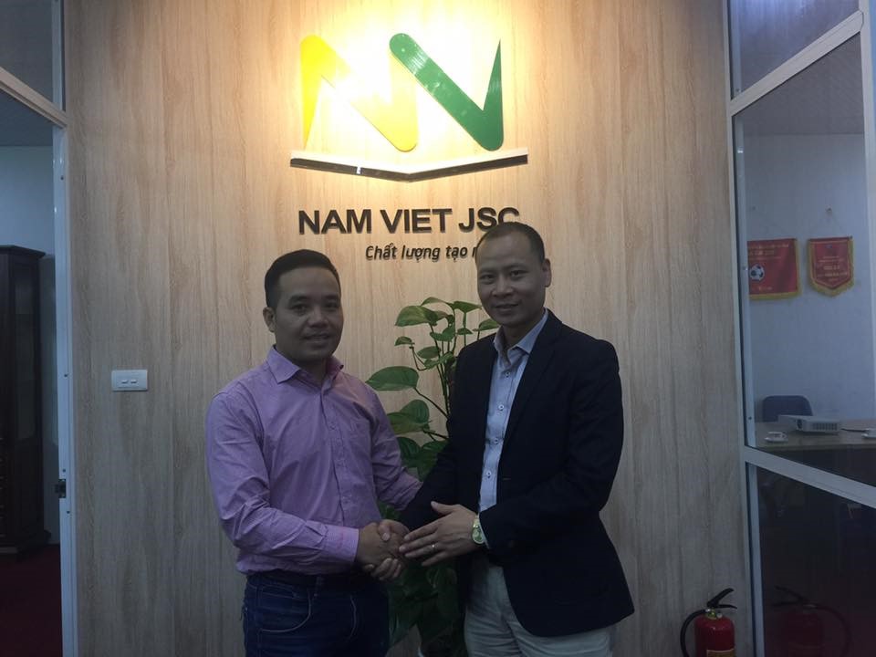 EFY Việt Nam và Nam Viet JSC hợp tác kết nối hệ thống iHOADON